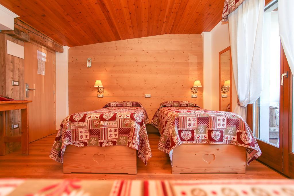 Albergo Adele بورمْيو المظهر الخارجي الصورة